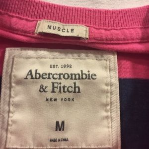 Men’s Abercrombie V Neck size M